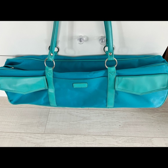 Stylish and roomy yoga matt bag - Picture 9 of 13